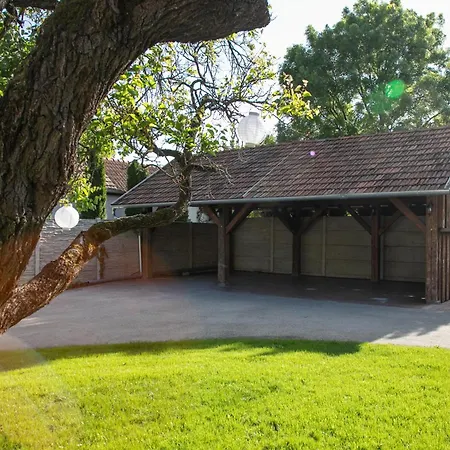 Vadvirag Apartmán *